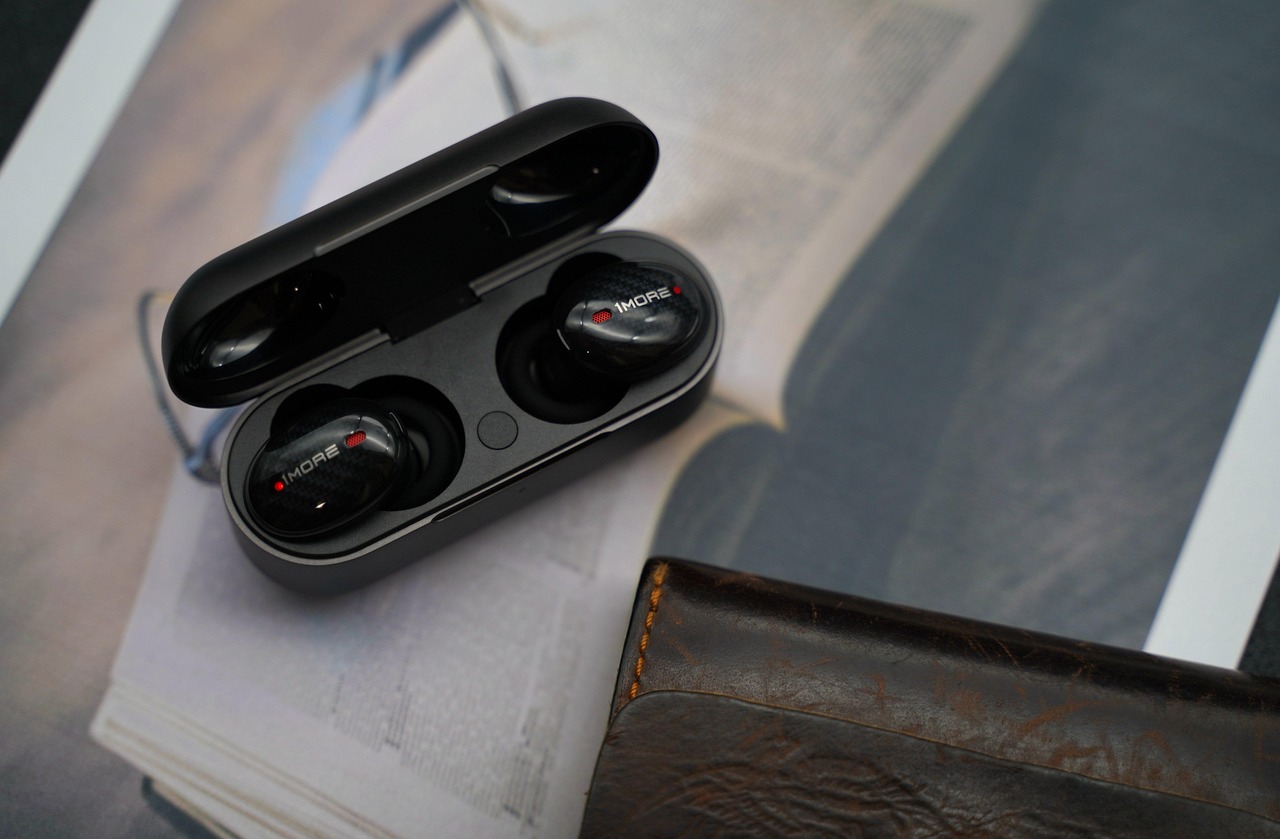 The Definitive Guide: Top Wireless Earbuds of 2025